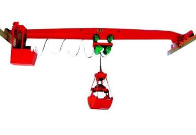 Żuraw suwnicowy jednoświgarowy z chwytem